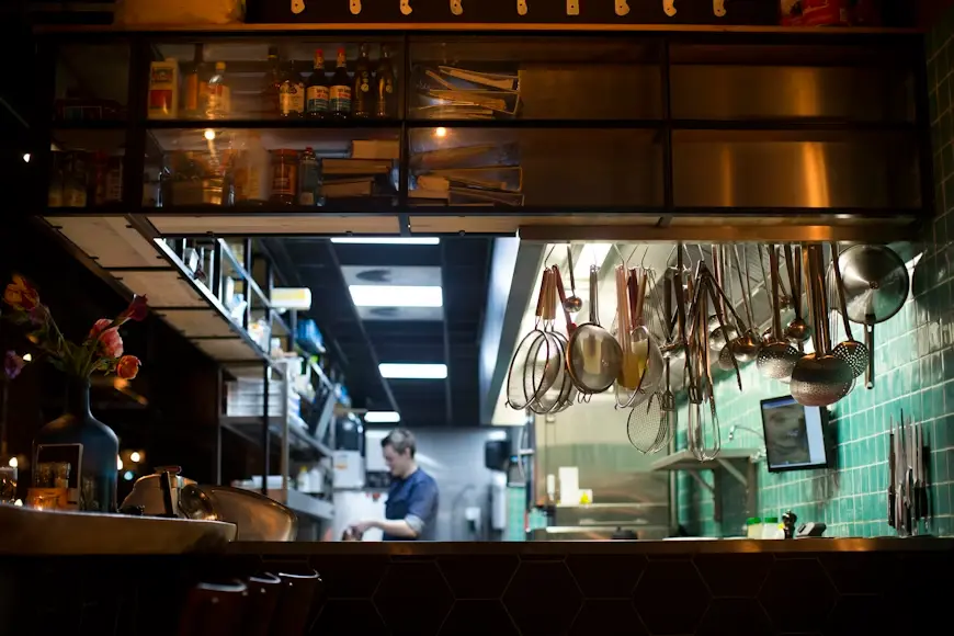 Commercial kitchen for rent in Tampa, FL - Fully equipped facility